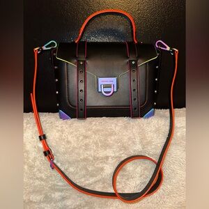 Manhattan Medium Contrast-Trim Leather Satchel